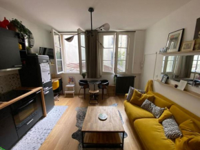Joli studio en plein Marais.